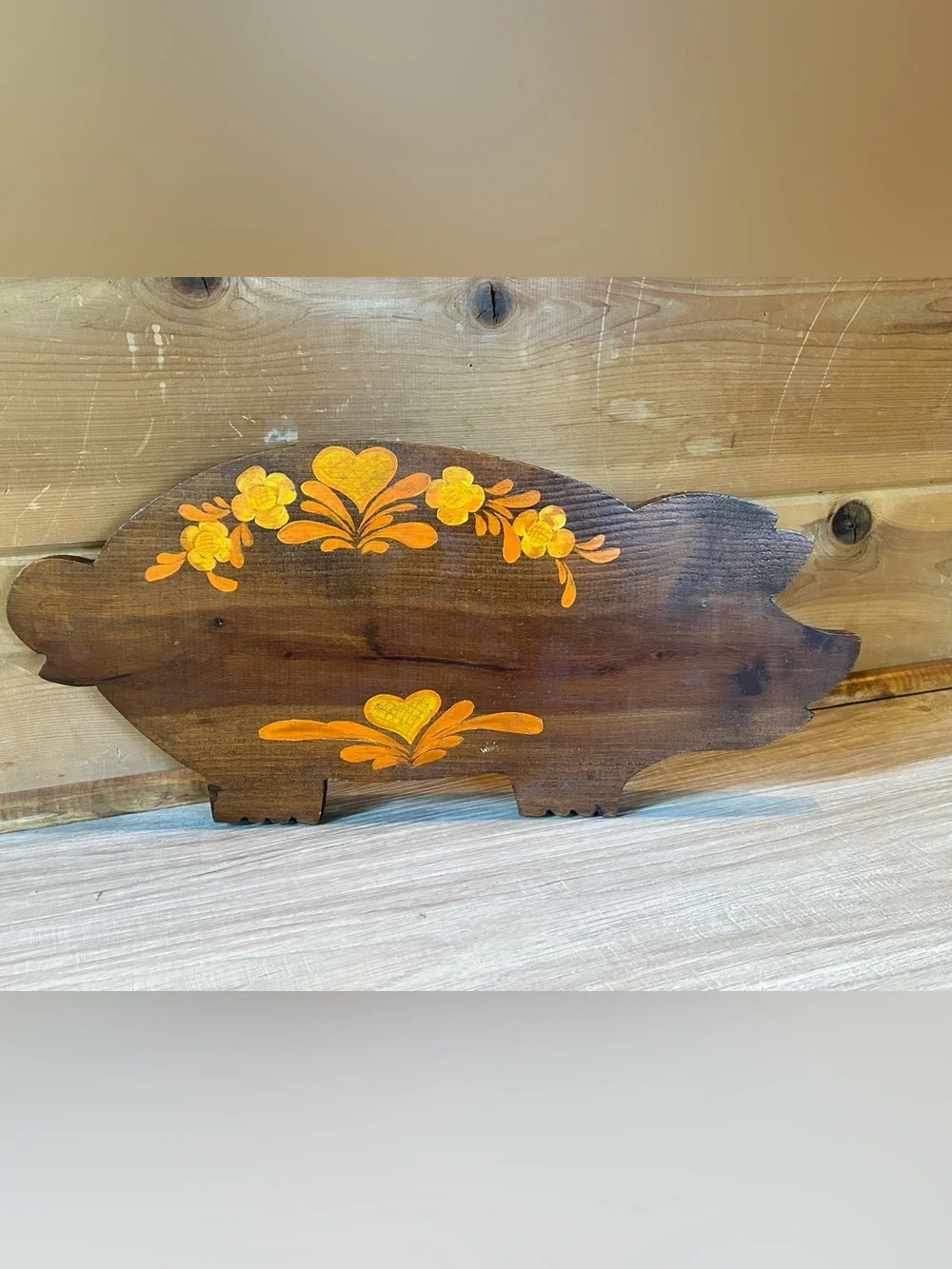 Vintage Hand Painted Wood Pig Wall Plaque Folk Art Cutting Board